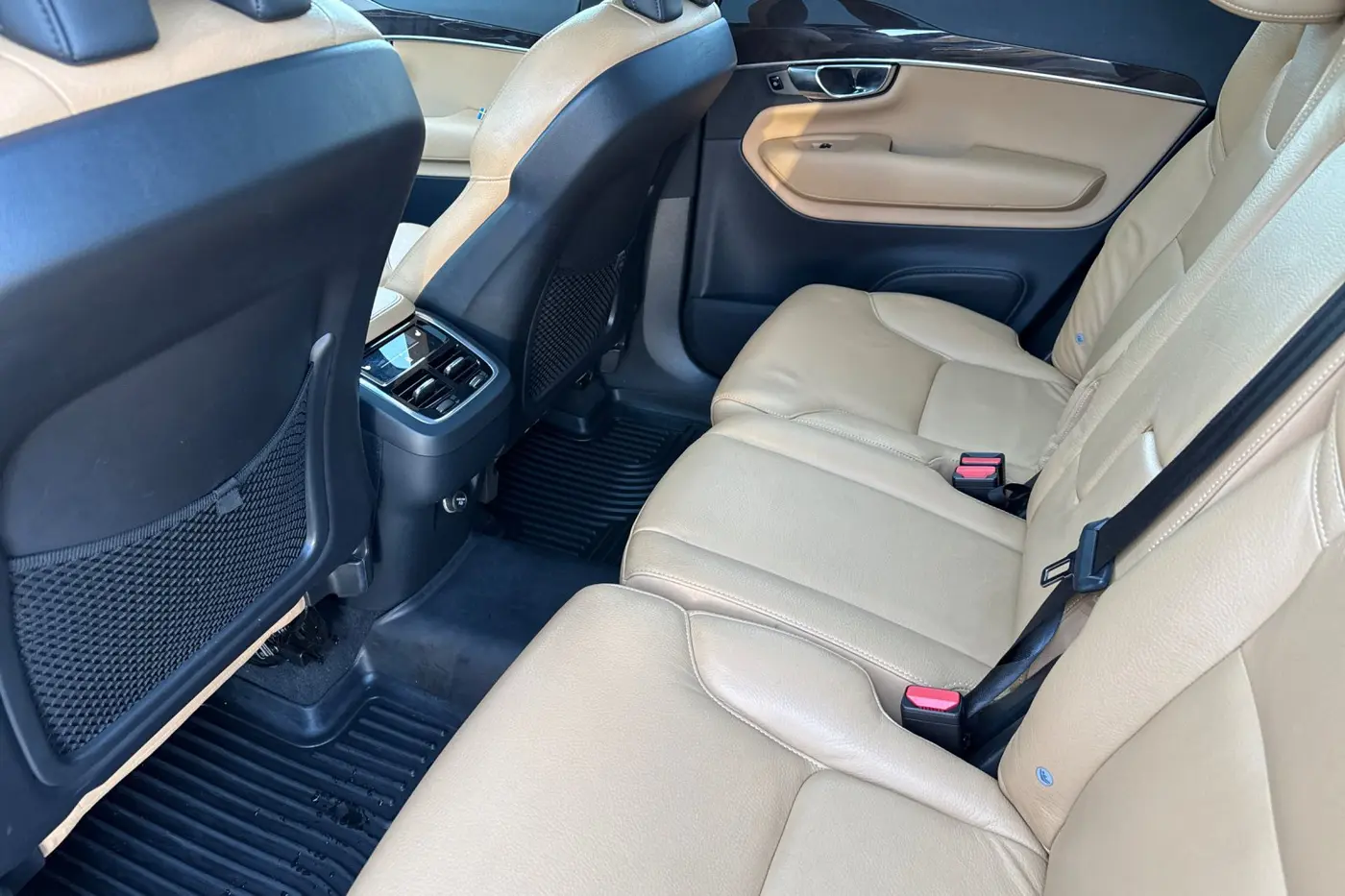 2019 Volvo XC90 - $21,417