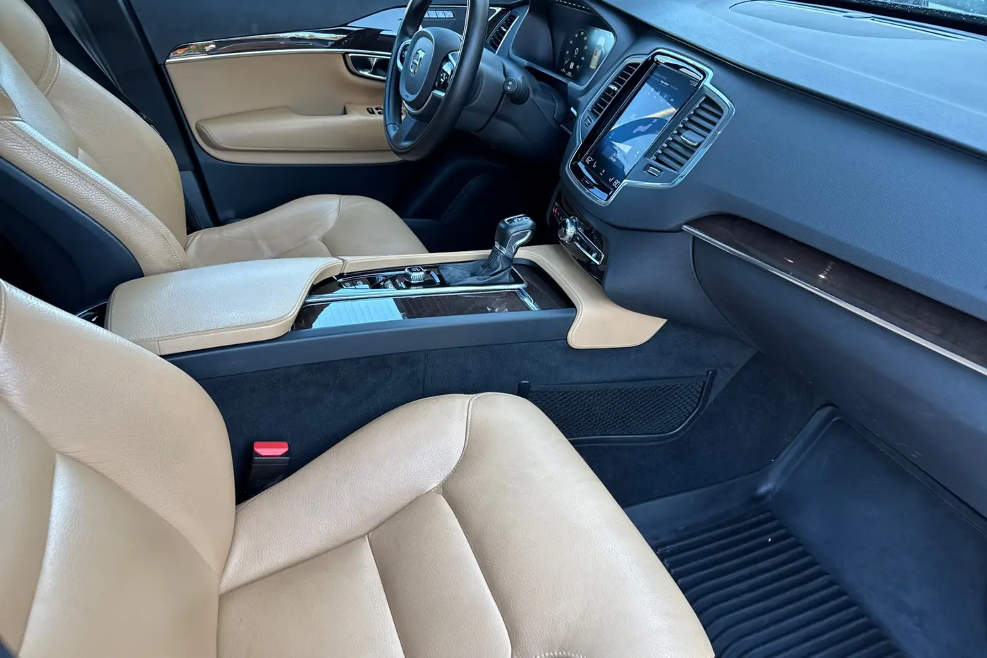 2019 Volvo XC90 - $21,417