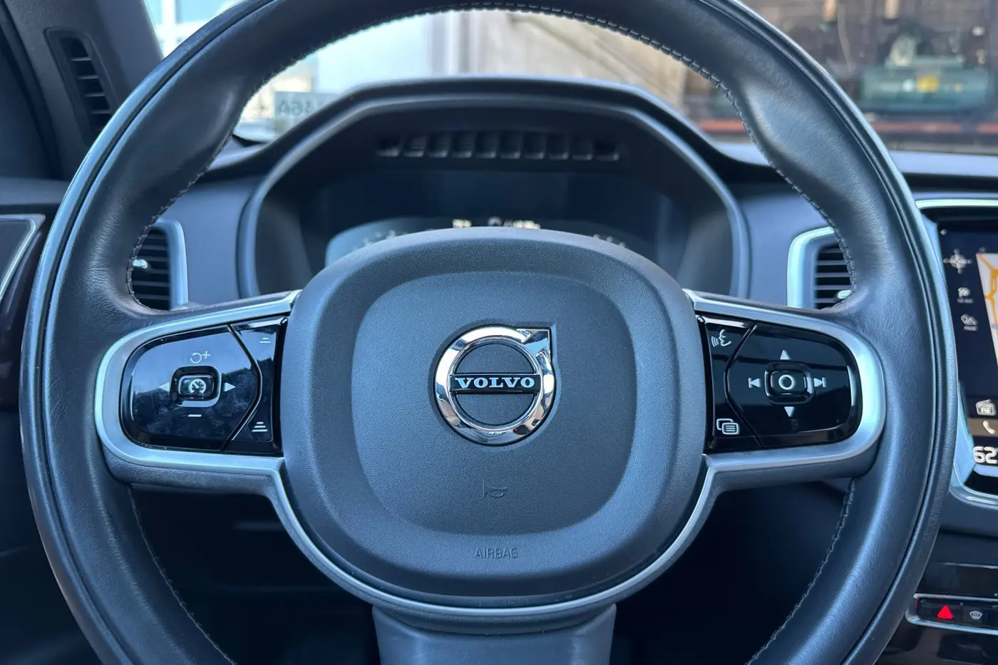 2019 Volvo XC90 - $21,417