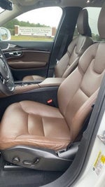 2019 XC90 Thumbnail 6