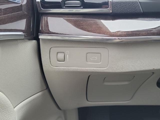 2017 Volvo XC90 - $11,673