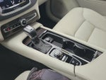 2017 XC90 Thumbnail 30