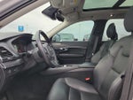 2020 XC90 Thumbnail 16