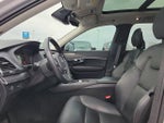 2020 XC90 Thumbnail 16