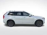 2019 XC90 Thumbnail 4
