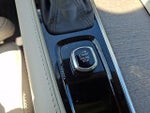 2022 XC90 Thumbnail 26