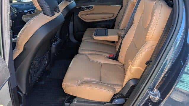 2022 Volvo XC90 T6 Inscription 7-Passenger