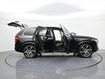 2019 XC90 Thumbnail 25