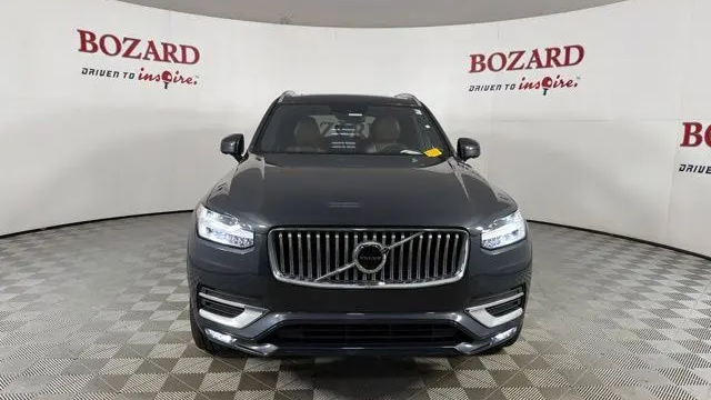 2022 Volvo XC90 T6 Inscription 7-Passenger