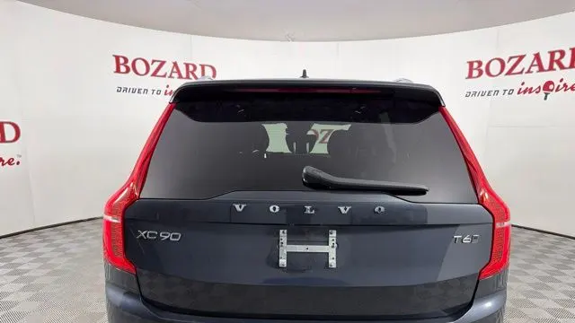 2022 Volvo XC90 T6 Inscription 7-Passenger