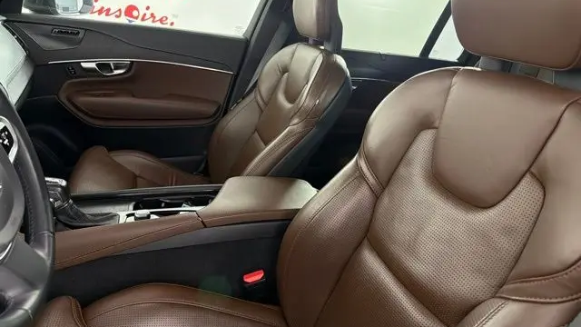 2022 Volvo XC90 T6 Inscription 7-Passenger