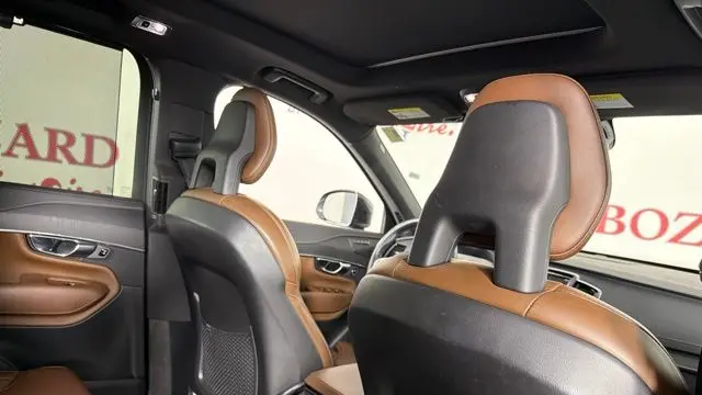 2022 Volvo XC90 T6 Inscription 7-Passenger