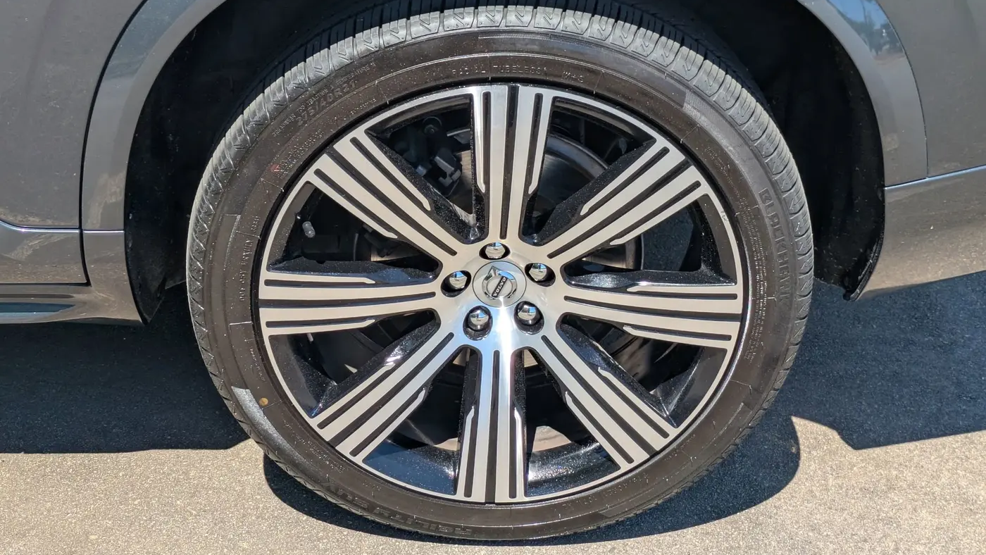 2022 Volvo XC90 T6 Inscription 7-Passenger