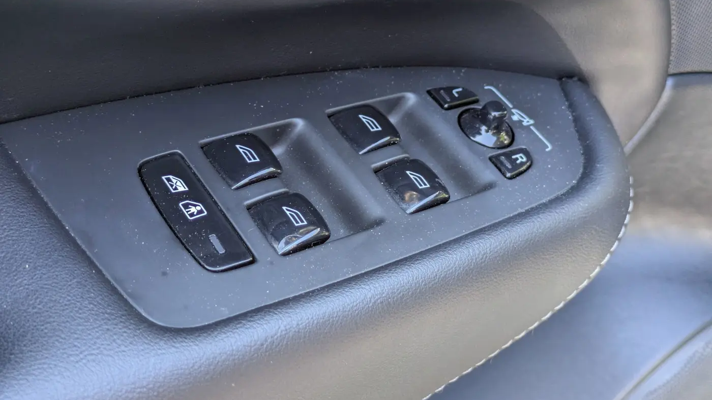 2022 Volvo XC90 T6 Inscription 7-Passenger