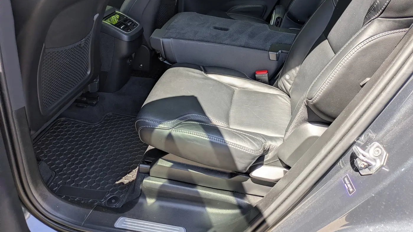 2022 Volvo XC90 T6 Inscription 7-Passenger