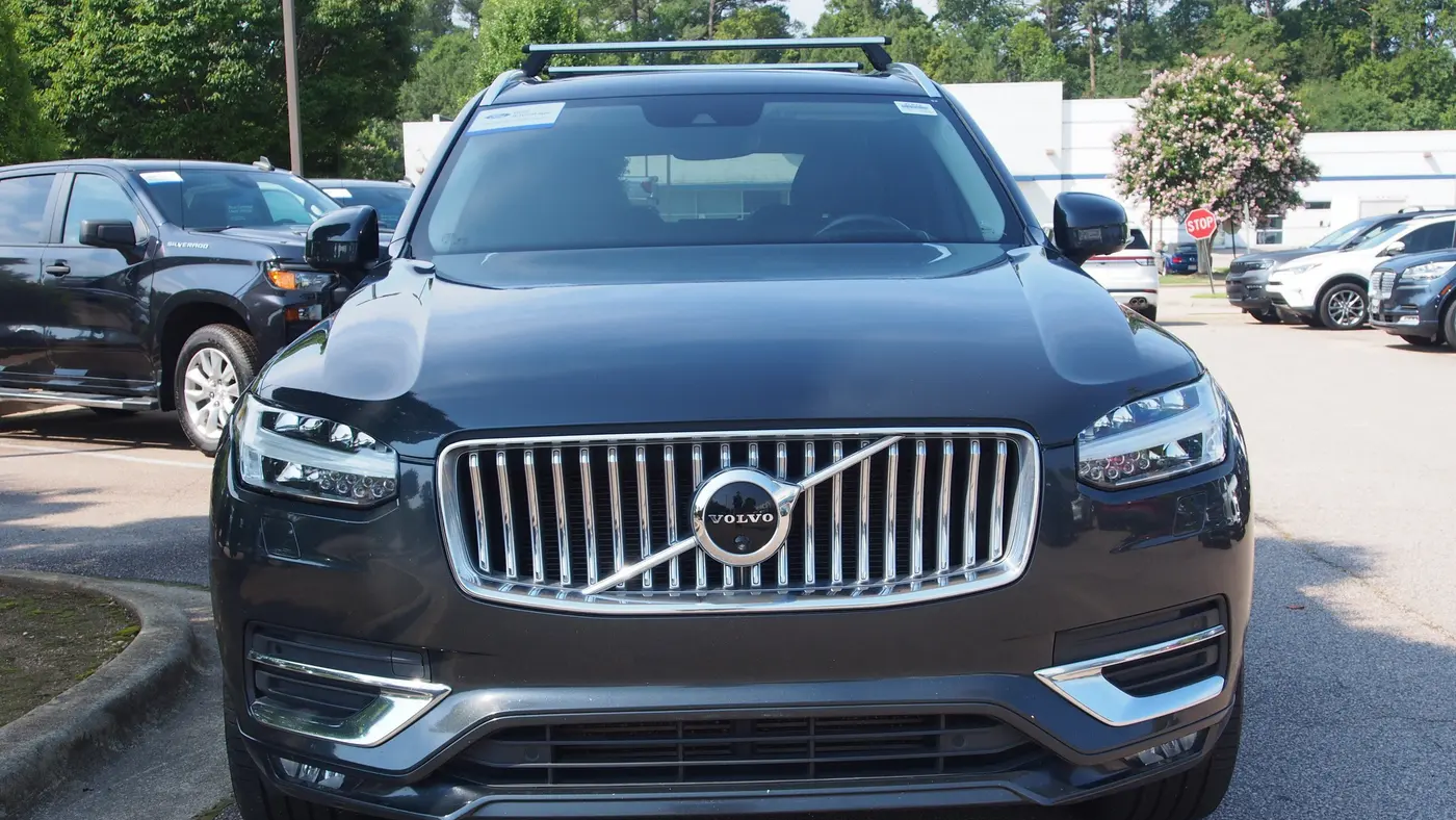 2022 Volvo XC90 T6 Inscription 7-Passenger