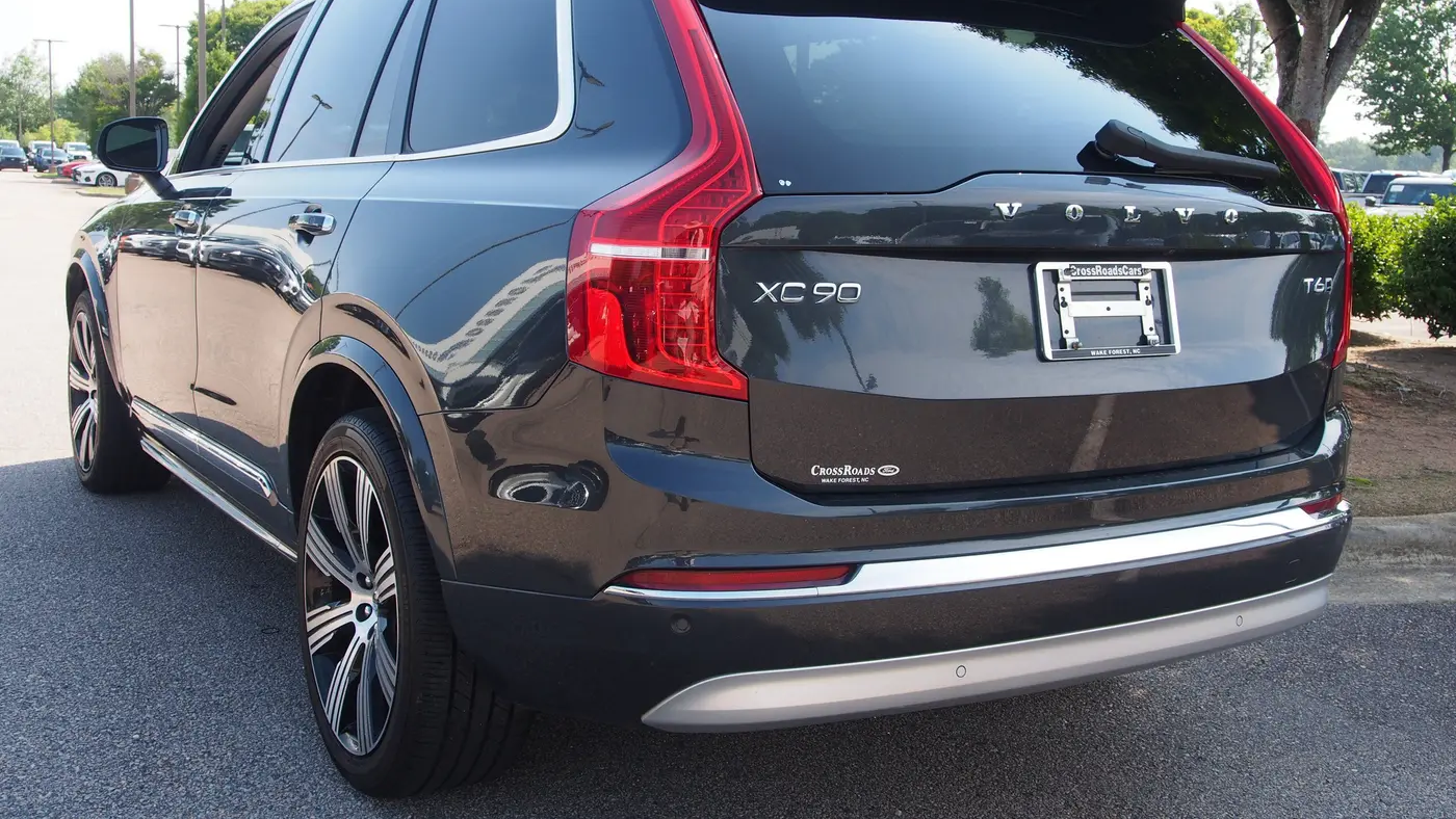 2022 Volvo XC90 T6 Inscription 7-Passenger
