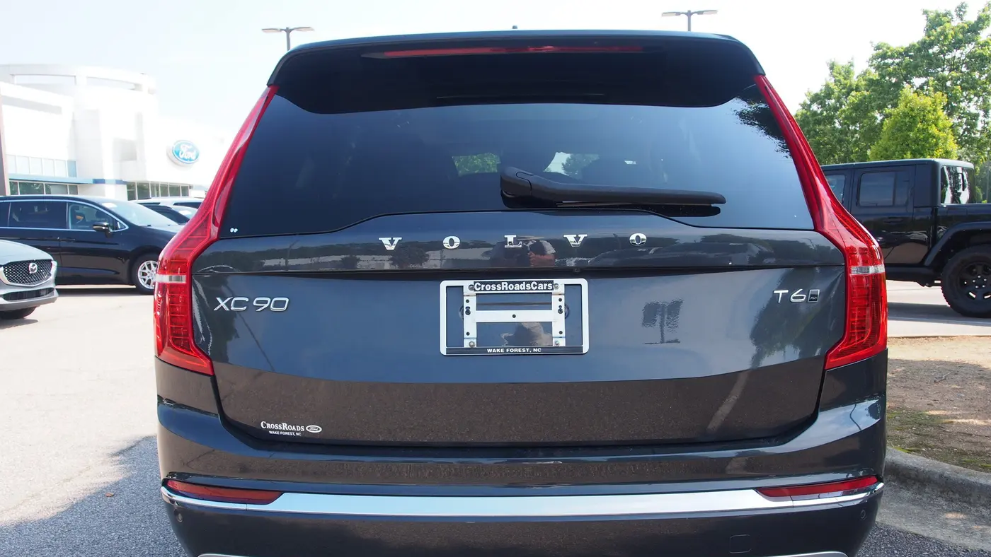 2022 Volvo XC90 T6 Inscription 7-Passenger