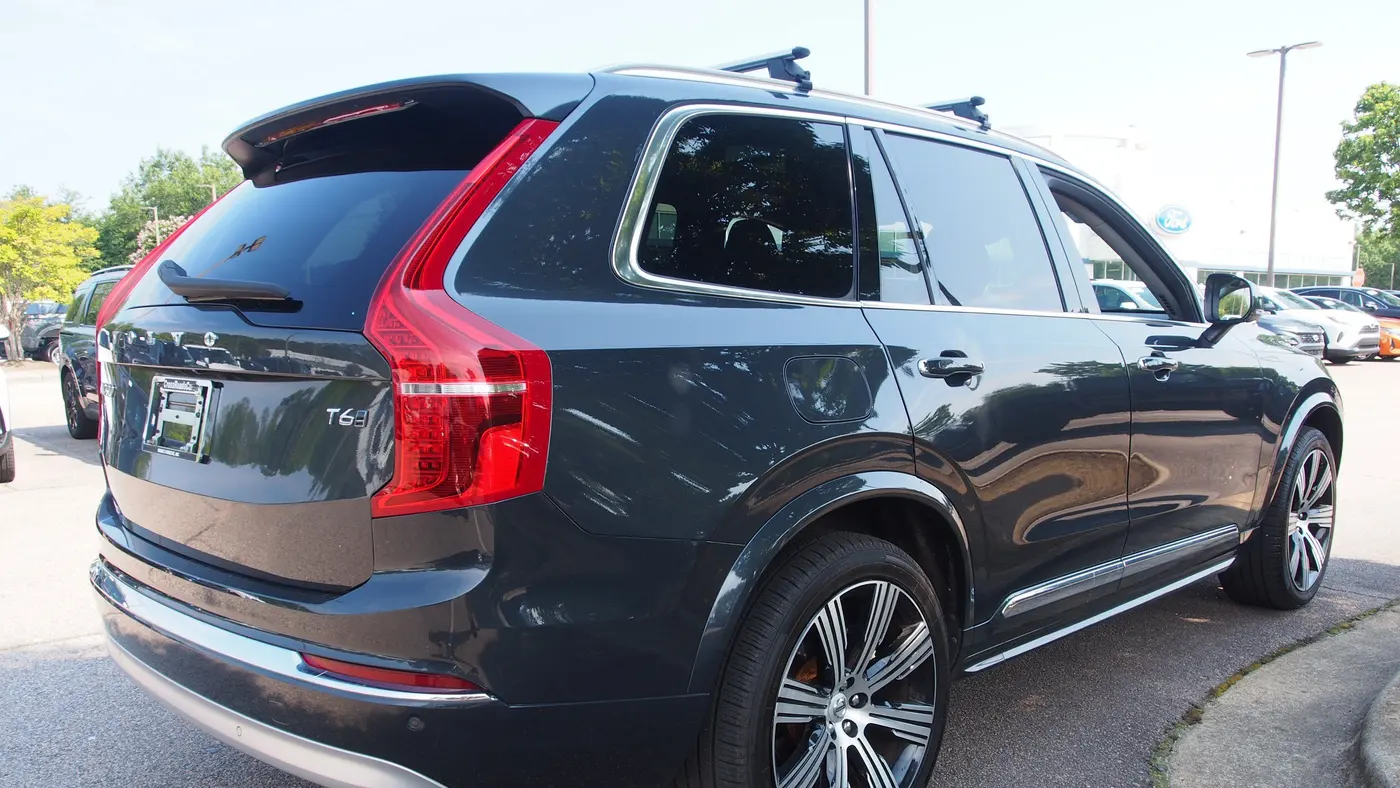 2022 Volvo XC90 T6 Inscription 7-Passenger