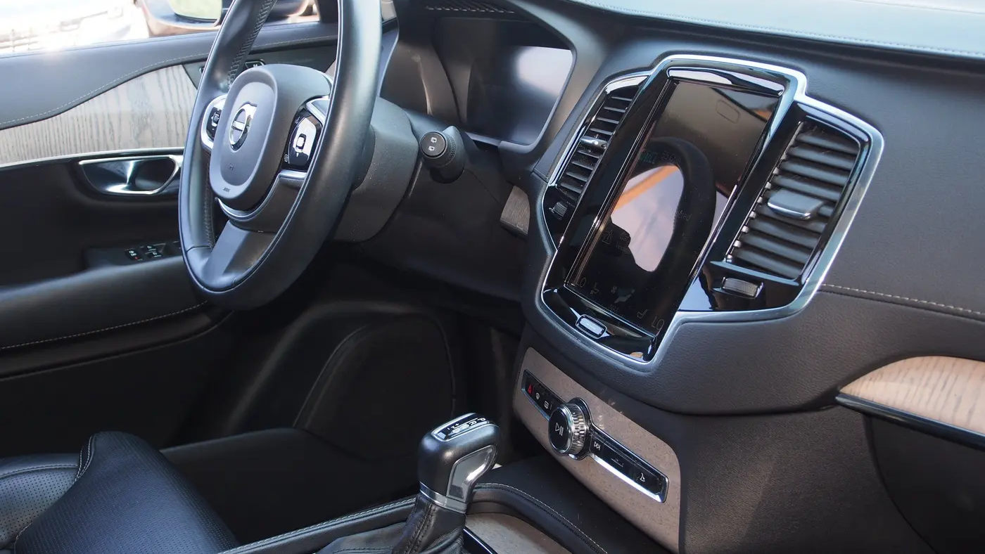 2022 Volvo XC90 T6 Inscription 7-Passenger