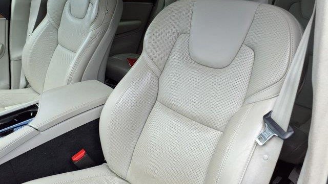 2020 Volvo XC90 T6 Inscription 7-Passenger