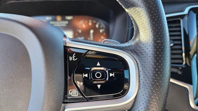 2019 Volvo XC90 T6 R-Design