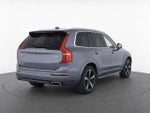 2017 XC90 Thumbnail 3
