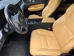 2020 XC60 Thumbnail 9