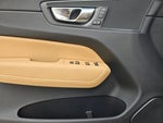 2020 XC60 Thumbnail 17