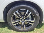 2020 XC60 Thumbnail 9