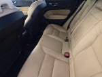 2020 XC60 Thumbnail 32