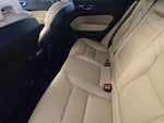 2020 XC60 Thumbnail 40