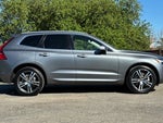 2021 XC60 Thumbnail 1