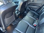 2021 XC60 Thumbnail 11