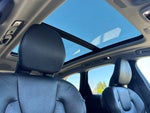2021 XC60 Thumbnail 16