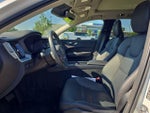 2020 XC60 Thumbnail 8