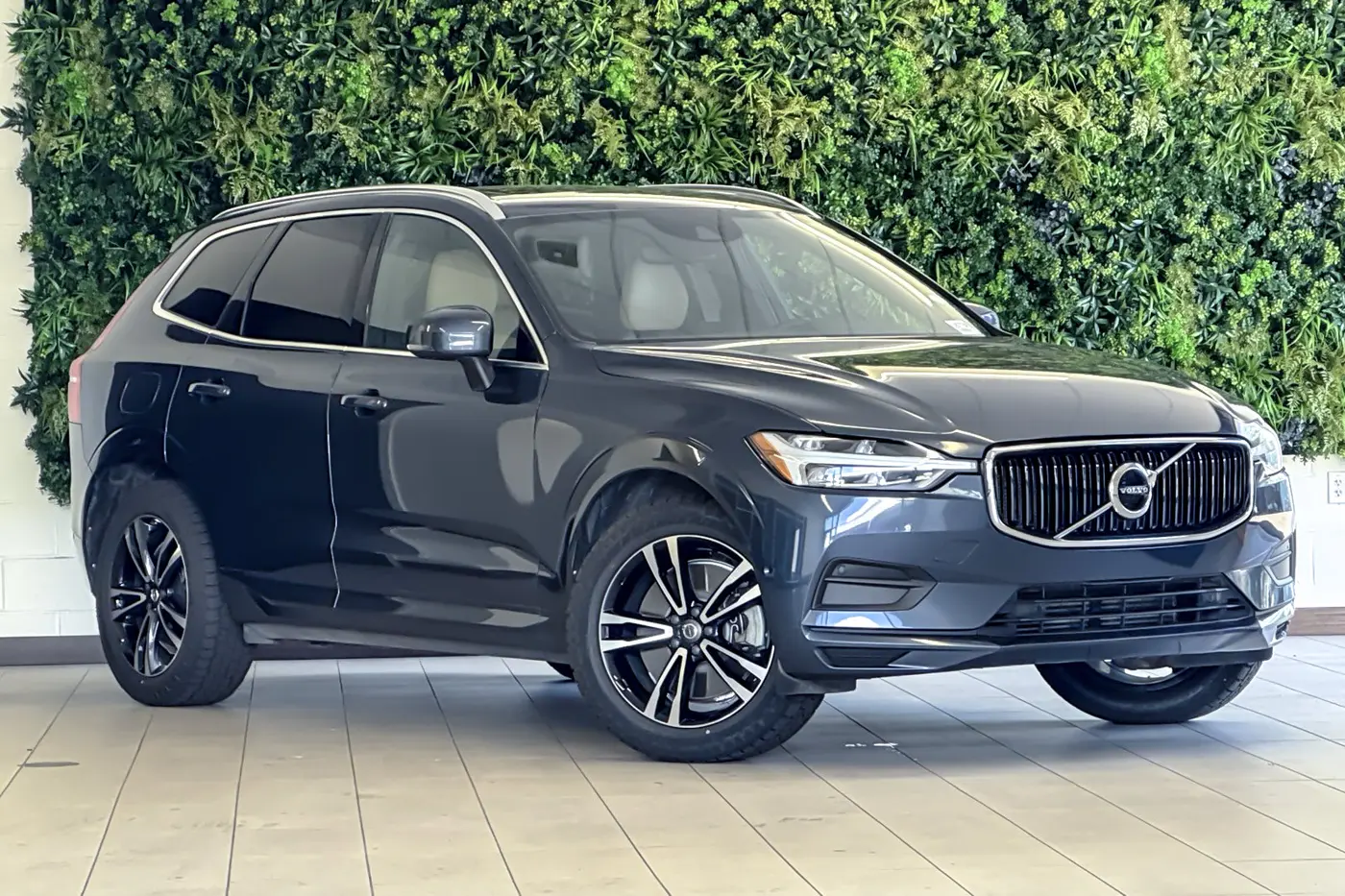 2018 Volvo XC60 - $19,717