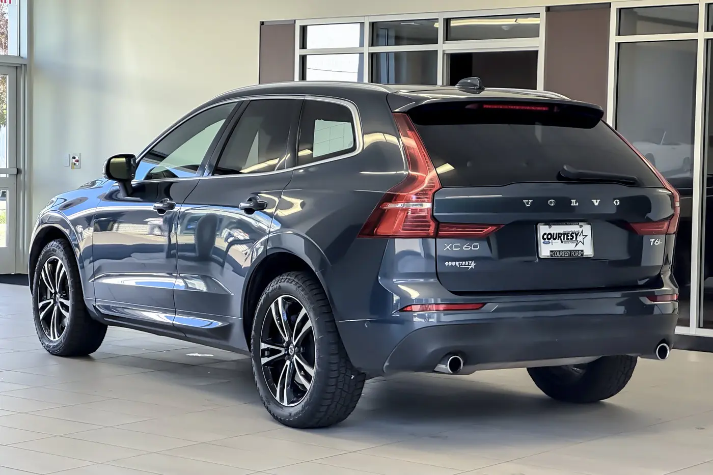 2018 Volvo XC60 - $19,717