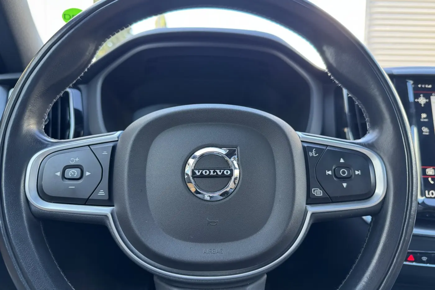 2018 Volvo XC60 - $19,717
