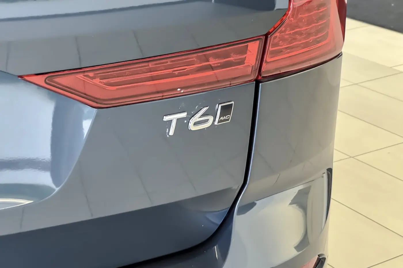 2018 Volvo XC60 - $19,717