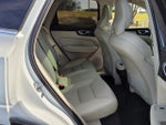2020 XC60 Thumbnail 9