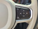 2020 XC60 Thumbnail 19