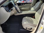 2020 XC60 Thumbnail 5