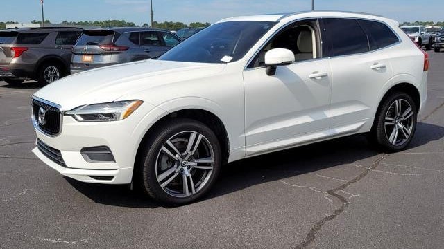 2020 Volvo XC60 T6 Momentum