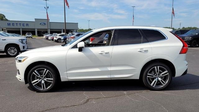 2020 Volvo XC60 T6 Momentum