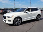 2020 XC60 Thumbnail 3