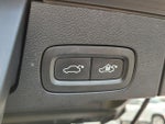 2020 XC60 Thumbnail 12