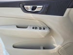 2020 XC60 Thumbnail 28