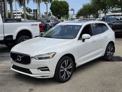 Photo of a 2018 Volvo XC60 AWD T6 Momentum 4DR SUV for sale