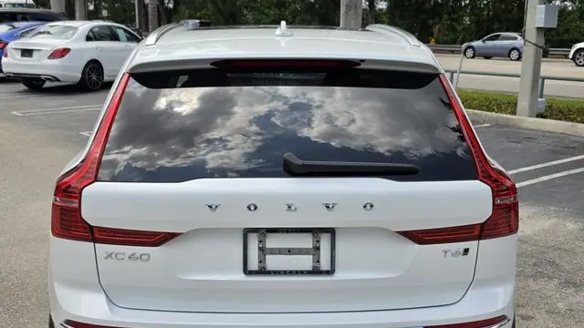2018 Volvo XC60 T6 Momentum
